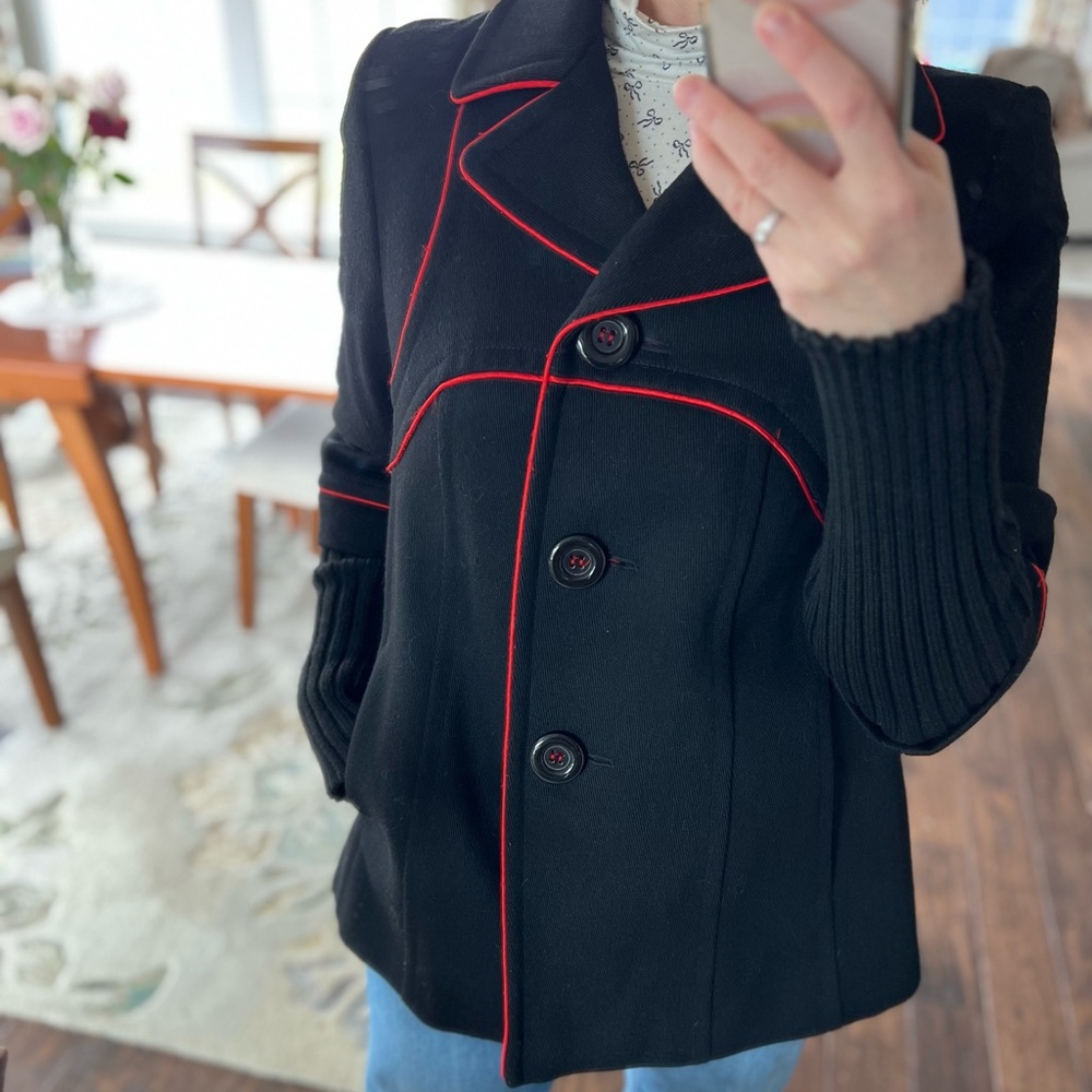 90% Wool Black Red Stripe Embroidery Coat Sz Small (EU 44)